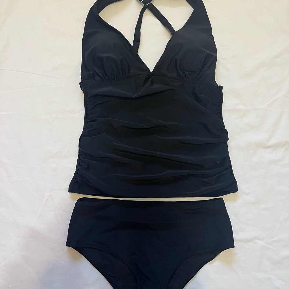 Elegant Black Halter Women's Swimsuit
